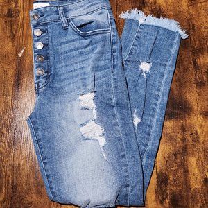 Maurices KanCan Distressed Jean
